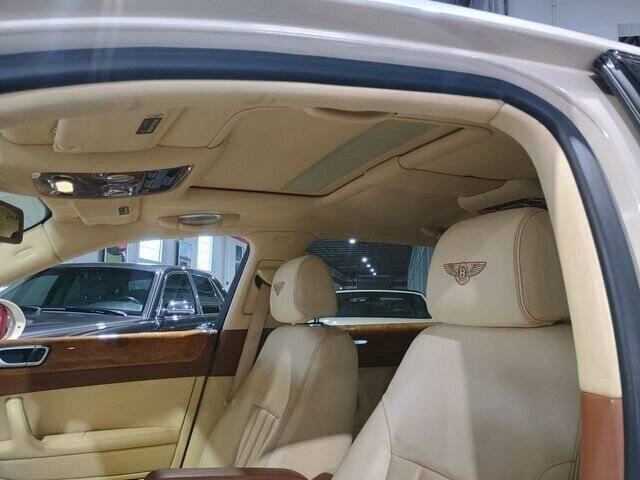 2010 Bentley Continental 9