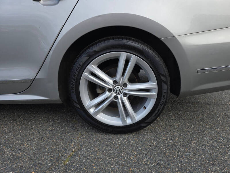 2014 Volkswagen Passat 2.0L TDI SEL Premium
