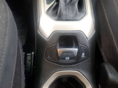 2016 Jeep Renegade Latitude 75th Anniversary