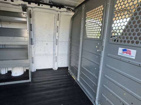 2016 GMC Savana 2500