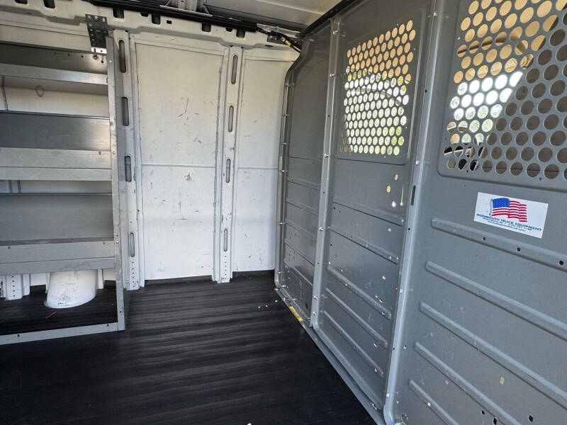 2016 GMC Savana 2500