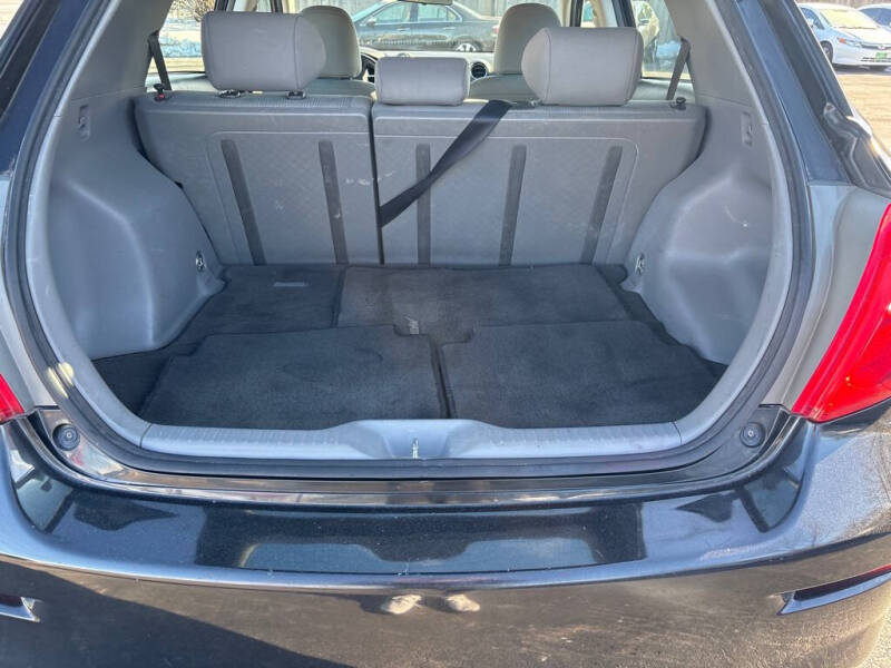 2009 Toyota Matrix Base photo 8