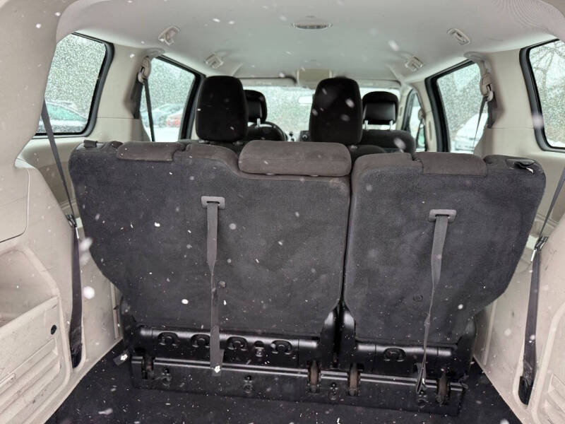 2015 Dodge Grand Caravan American Value Package