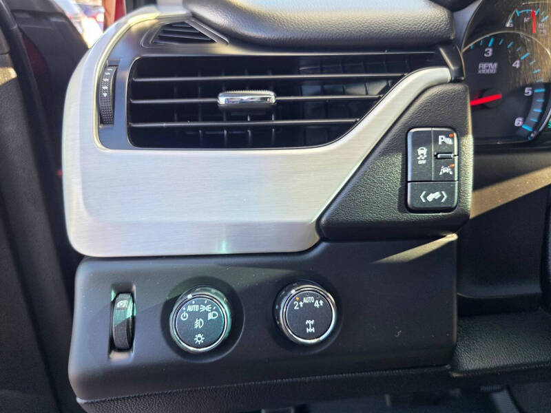 2020 GMC Yukon XL SLT