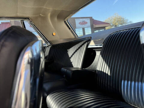 1964 Ford Thunderbird