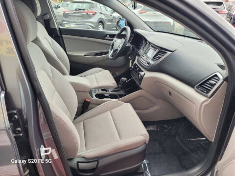 2017 Hyundai Tucson SE