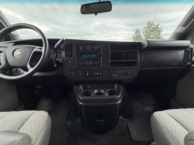 2016 Chevrolet Express LT 3500