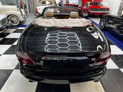 2002 Jaguar XKR