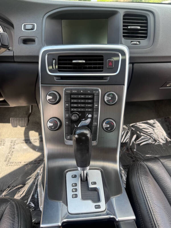 2012 Volvo S60 T5