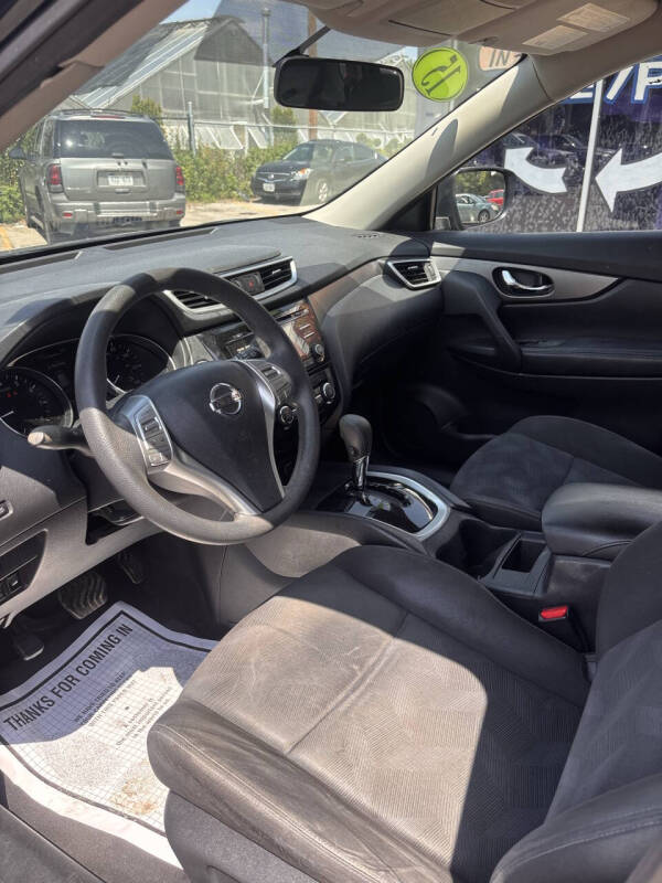 2015 Nissan Rogue SV