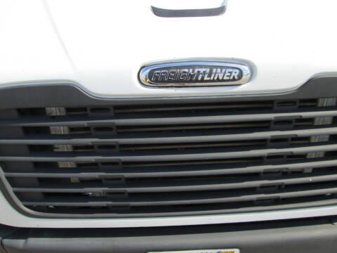 2007 Freightliner Business class M2