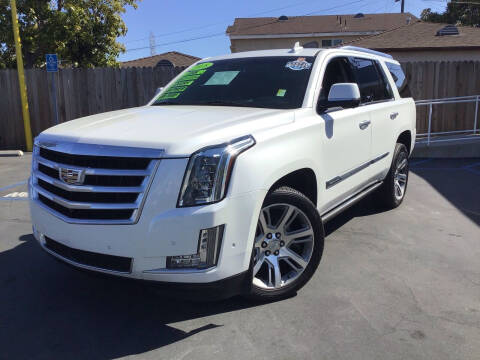 2018 Cadillac Escalade for sale at Lucas Auto Center 2 in South Gate CA