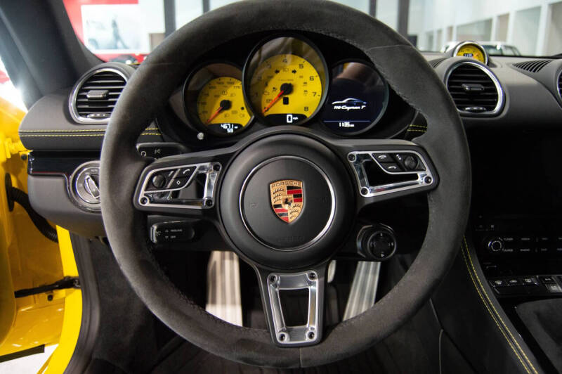 2020 Porsche 718 Cayman