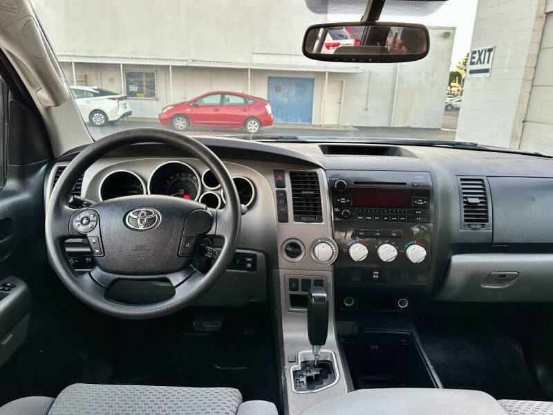 2012 Toyota Tundra Grade