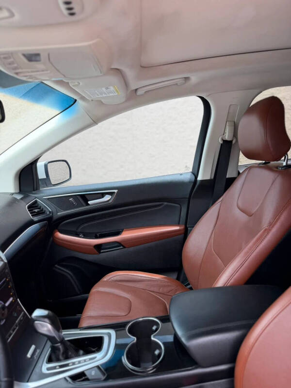 2015 Ford Edge Titanium - Photo 24