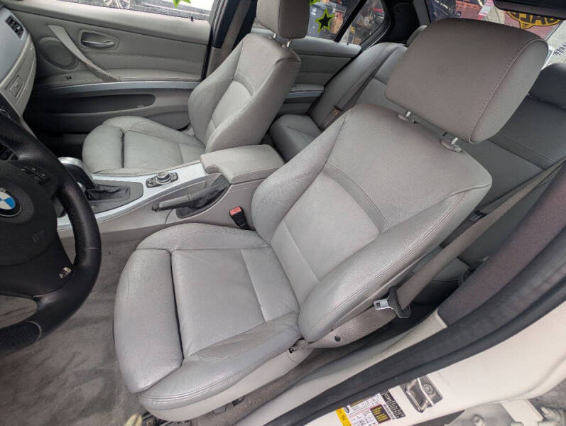 2011 BMW 3 Series 335i