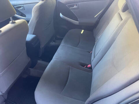 2014 Toyota Prius Two