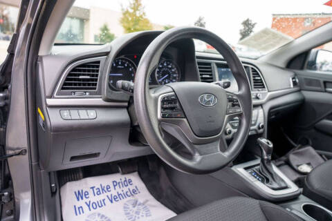 2018 Hyundai Elantra