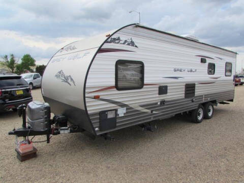 2015 CHEROKEE GREY WOLF