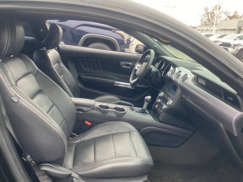 2017 Ford Mustang EcoBoost