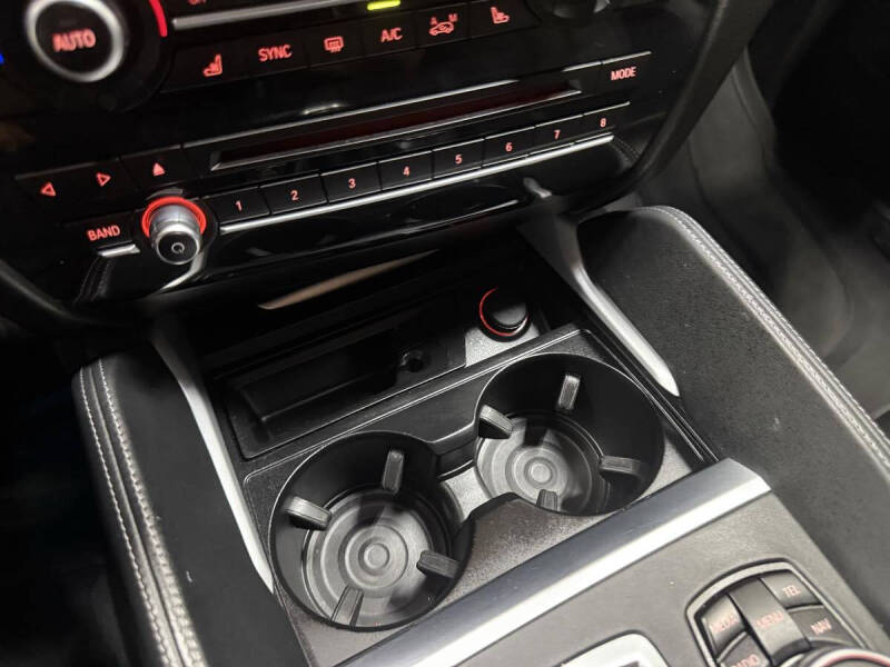 2015 BMW X6 M