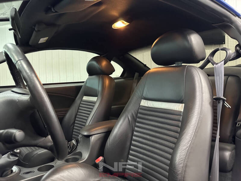 2004 Ford Mustang Mach 1 Premium