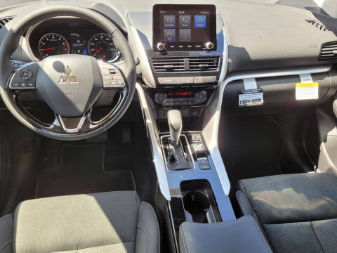 2026 Mitsubishi Eclipse Cross SE