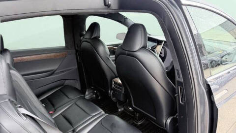 2020 Tesla Model X Long Range Plus
