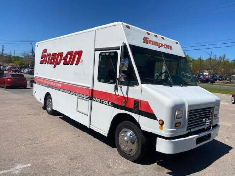 2010 Freightliner MT45 Chassis