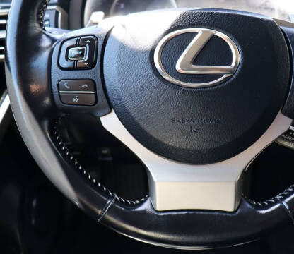 2017 Lexus IS 200t