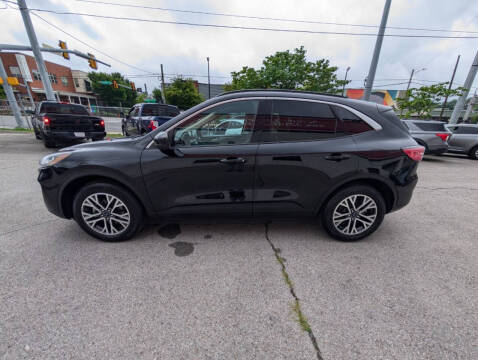 2020 Ford Escape SEL