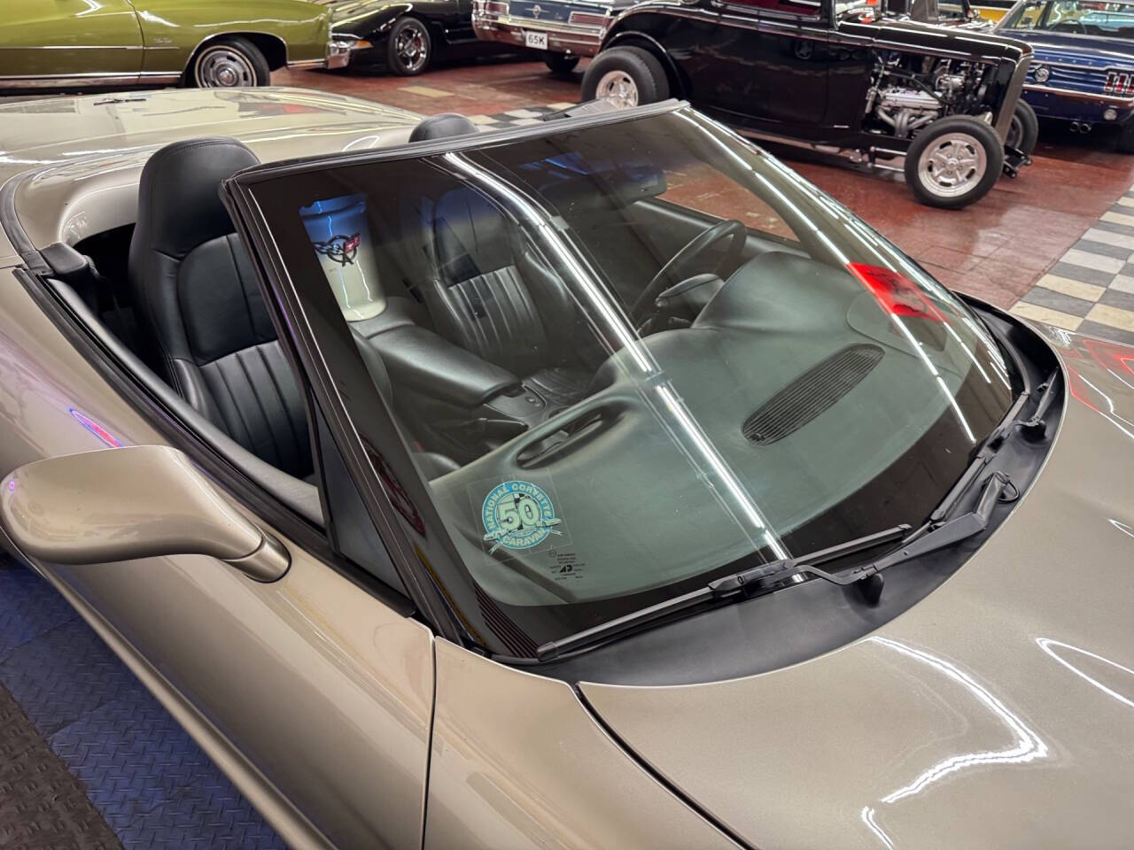 2000 Chevrolet Corvette 42