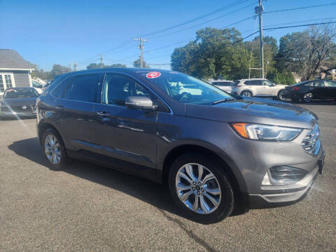 2024 Ford Edge Titanium