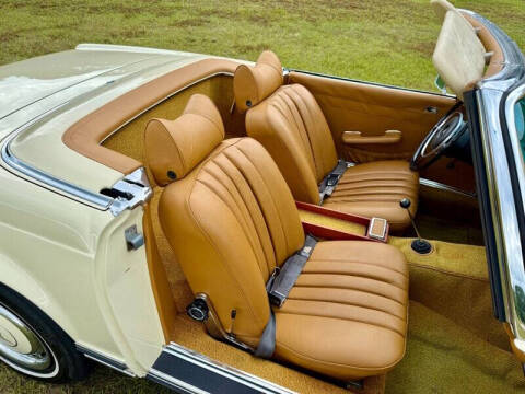 1969 Mercedes-Benz 280-Class