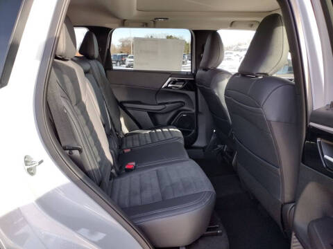2026 Mitsubishi Outlander Trail Edition