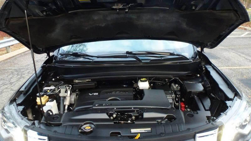 2020 Nissan Pathfinder S