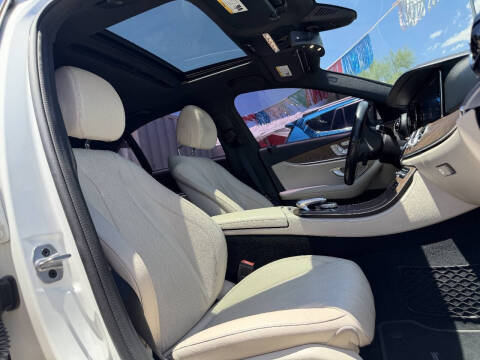 2019 Mercedes-Benz E-Class E 300
