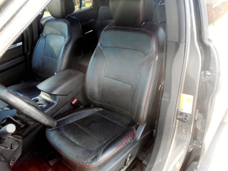 2016 Ford Explorer Sport