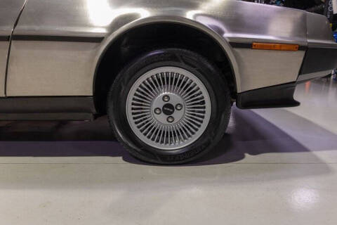 1981 DeLorean DMC-12