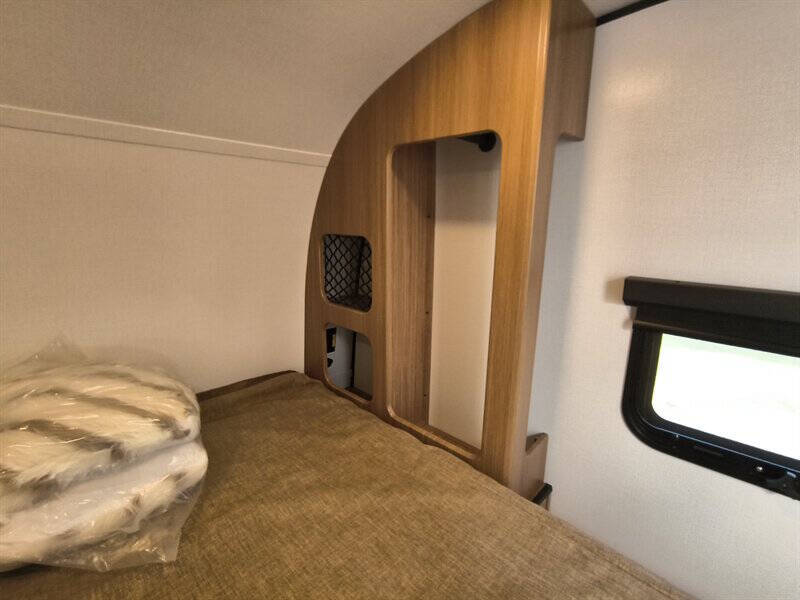 2026 Keystone RV REIGN 19RK