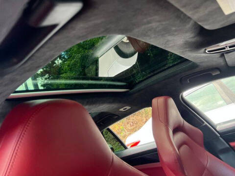 2020 Porsche Panamera GTS Sport Turismo