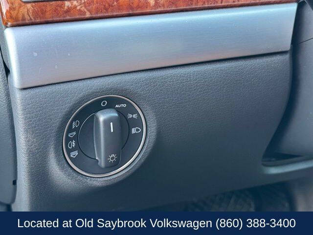 2010 Audi A8 L quattro