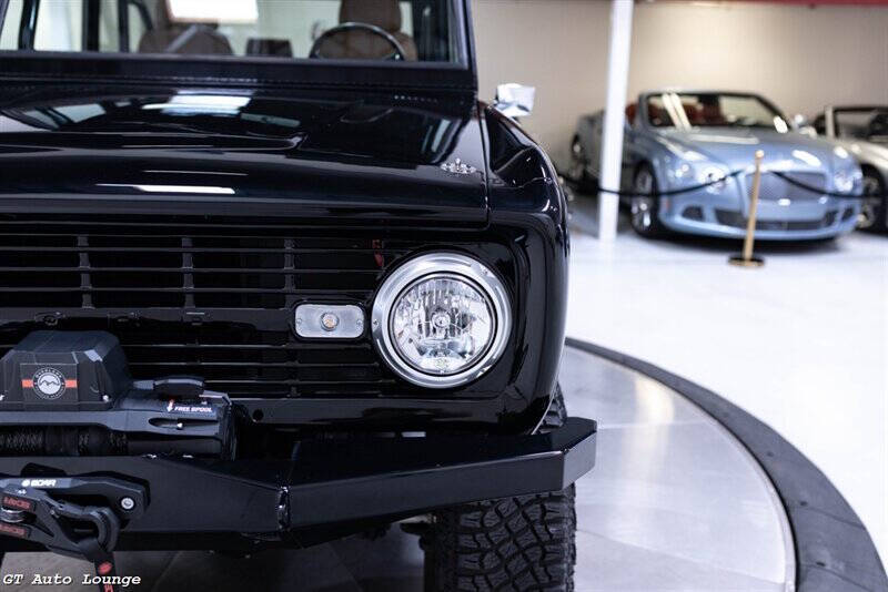 1970 Ford Bronco 24