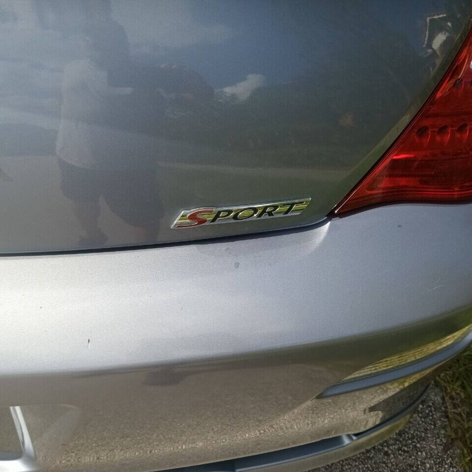 2007 TOYOTA Camry Solara Convertible - $5,950