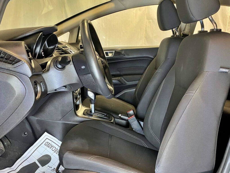 2016 Ford Fiesta SE