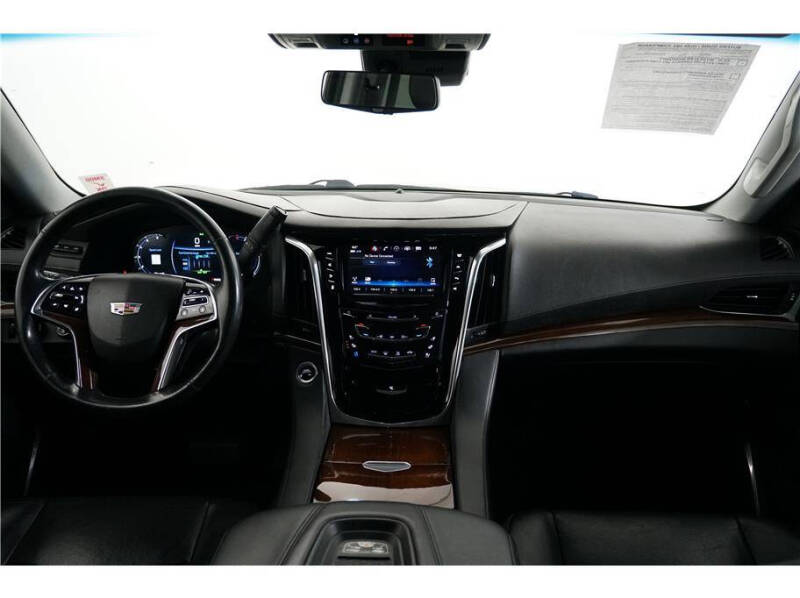 2020 Cadillac Escalade ESV Luxury