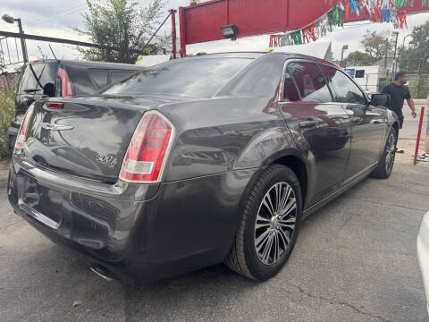 2014 Chrysler 300 S