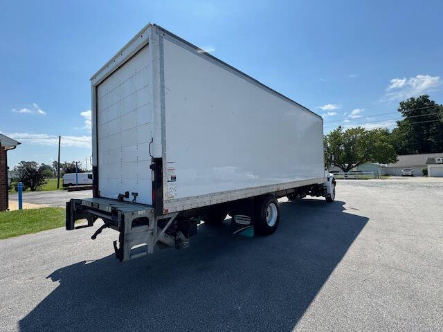 2019 International DuraStar 4300