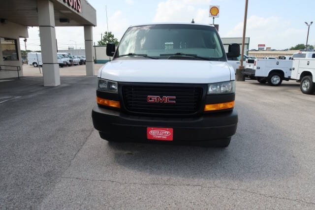 2023 GMC Savana 2500