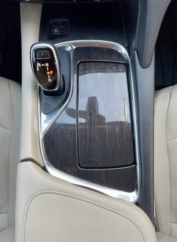 2020 Buick Enclave Essence